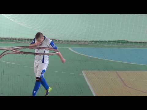 Гол в девятку! 12 Банна Хата 3 – Angry Bees