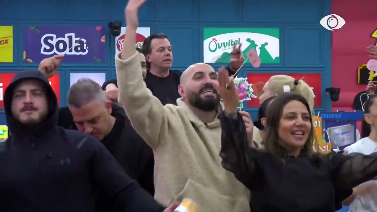 Bjeri Gajdes Gajdexhi/ Vijon sfida e karaokeve në shtëpi