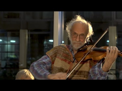 Stattkonzert - Das KunstSalon-Orchester  und Klaus der Geiger