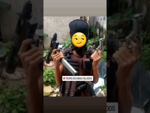 ooh cara forro de favela