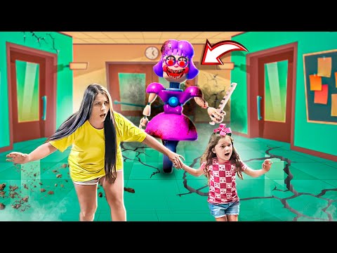 EU E MINHA IRMÃZINHA TIVEMOS QUE FUGIR DA PROFESSORA MALVADA NA ESCOLA!