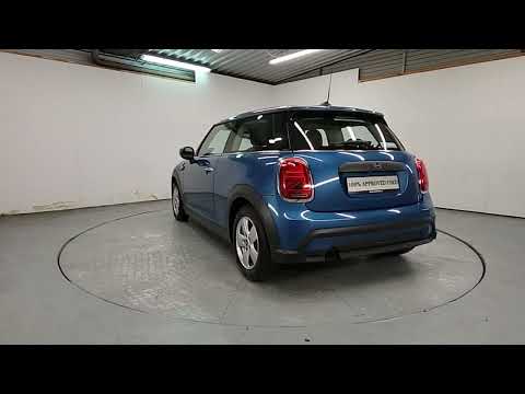 Mini Cooper 3-Door One Classic - Image 2