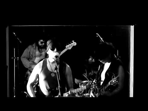 0009 CABINA DEL TERROR - ELECTRIC WARRIOR