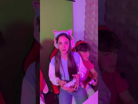 UNAI Y VALERIA QUÉ ESTÁN JUGANDO A QUÉ????!!!! 😳🔥💋🎮