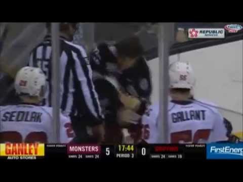 Louis-Marc Aubry vs Justin Falk