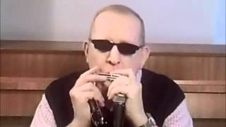 Gary Murray plays Blues number SWEET HOME CHICAGO on Chromatic & Diatonic Harmonicas