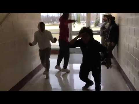 KYLE. Ft. Lil Yachty - ISpy// Creek Boys