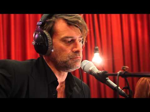 Studio Brussel: Daan & Isolde - Walk The Line (Johnny Cash cover)