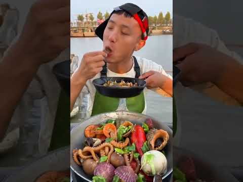 Fisherman Eat Giant Lobster Mukbang | Chinese Seafood Mukbang Show
