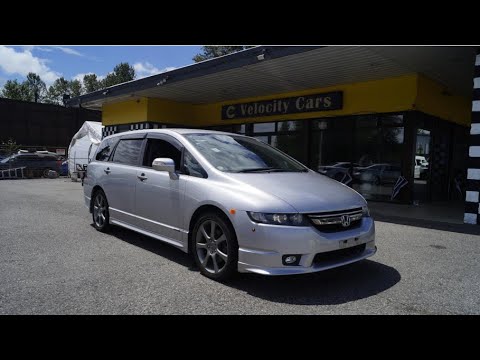 Vancouver Velocity Cars Ltd. #18962 Honda Odyssey Absolute RB1 7 SEATER (JDM 2.4 K24A 200HP 5AT)