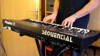 Video thumbnail for Sequential Circuits Prophet VS Vector Synthesizer by RetroSound