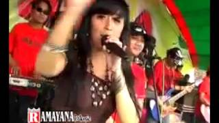 Download lagu AY (D'BAGINDAS) VERSI DANGDUT KOPLO - OM.SERA mp3
