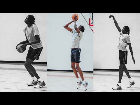 Photographer shooting NBA Players Workout ft. Bol Bol & Trendon Watford