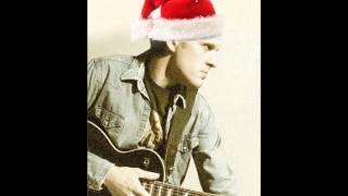 Joe Bonamassa - Santa Claus is back in Town