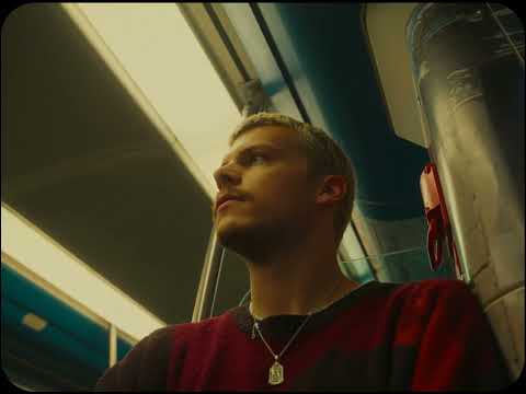 Säm Wilder & Mariji - UNRECIPROCATED (Official Music Video)