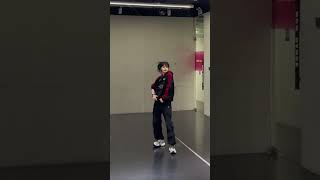 Download lagu DNA • BTS #Dance Cover mp3