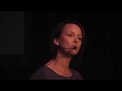 Disruption in the Veterinary Industry | Susanna Samuelsson | TEDxDarwin