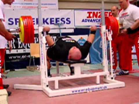 European Championship powerlifting 2005 m benchpress +125 Kenneth Sandvik (FIN) 1.attempt 305 kg