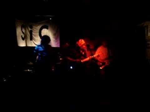Sitting In Circles - Black & Red Live, Great Northern