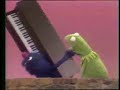 Classic Sesame Street Heavy And Light Kermit And Grover Full Version HQ 1975
