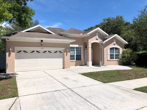 Venice Stunning 2-Bed, 2-Bath Home plus Den property video