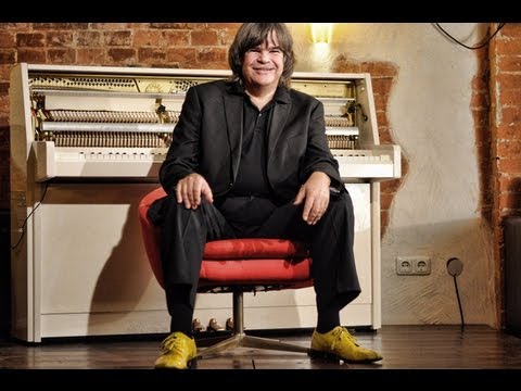 AUF DEM ROTEN STUHL - Axel Zwingenberger "Eigentlich wollte ich kein Musiker werden"