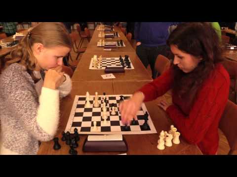 študentky 5.1 . Sofia Anna Cibíková  -  Adriana Krivková  1 : 0