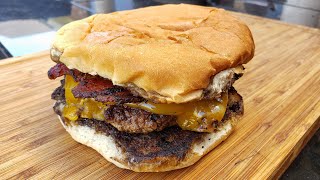 Bacon Cheddar Cheese Smash Burger