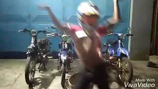 Download lagu Joget lucu c70 mp3