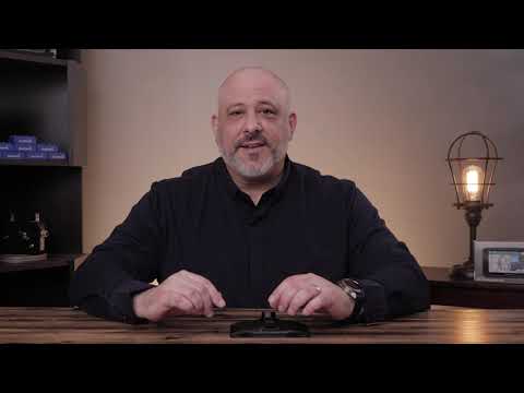 Support: Inserting a microSD™ Card on a Garmin...