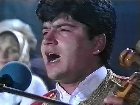 Народни гуслар Ђорђије Ђоко Копривица Кнежева вечера Уживо  (С гусларима на Васкрс Сарајево 1991)