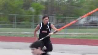 preview picture of video 'Eric Bryant Loveland High School Record Pole Vault'