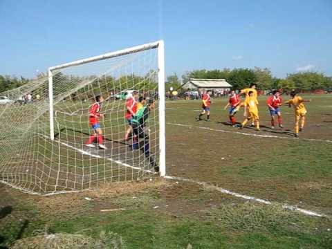 AVANTUL LUICA-Viitorul Mitreni 5-3 --19.10.2008 Foarfeca