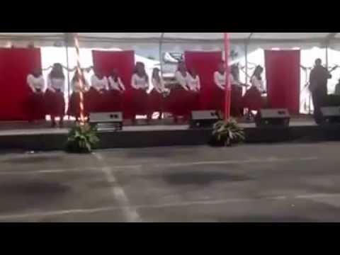 Hula Halau O Kaleimomi - Kaneohe / Royal Hawaiian Hotel Medley