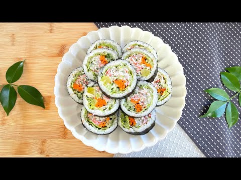 생야채를 듬뿍 넣고 이렇게 김밥을 싸보세요! 몸이 정말 가벼워지고 맛도 끝내줘요! 맛집 샐러드김밥! Super Delicious Salad Kimbap Recipe!