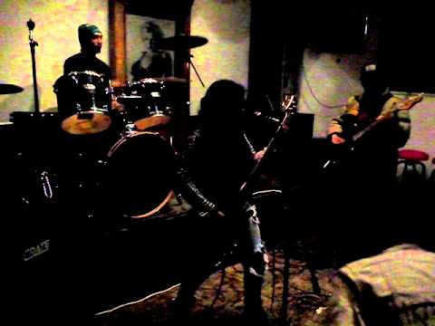 Videoclip de Crazed For Blood — Mortician