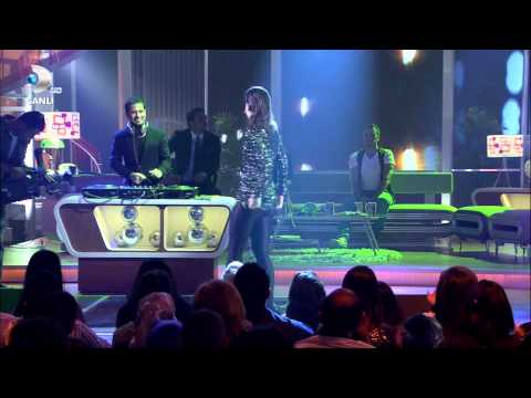 Atiye ft. Ozan Dogulu - A kistan (Beyaz Show) Full HD 1080p