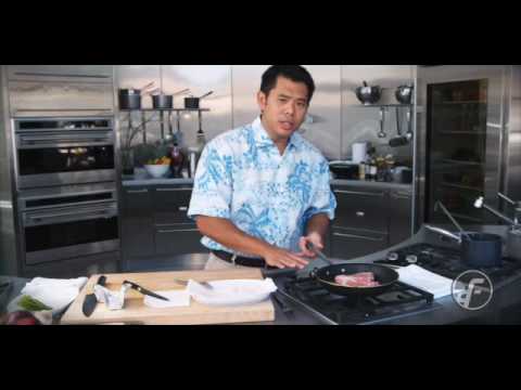 Veal Chops with Bearnaise Sauce & Asparagus