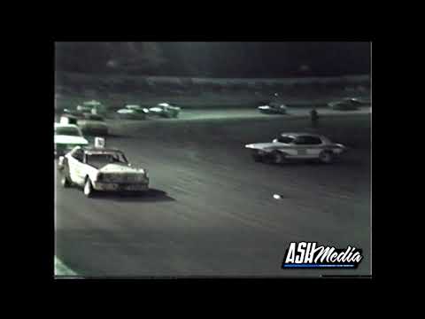 Modified Production: 1989/90 National Title - A-Main - Charlton Raceway - 1990