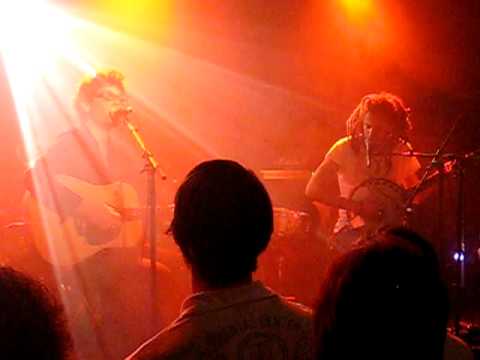 Naosol & The Waxx Blend - Outcast Cover - Hey Ya