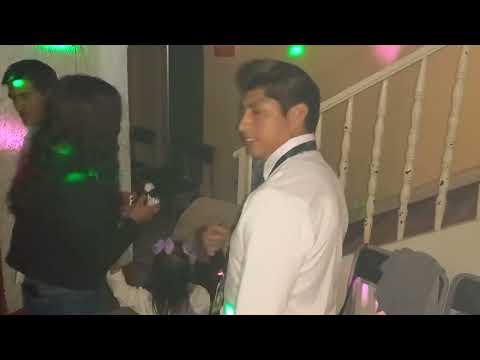 a cargo de las mezclas Daniel Maza DJ y en animación Fernando Maza