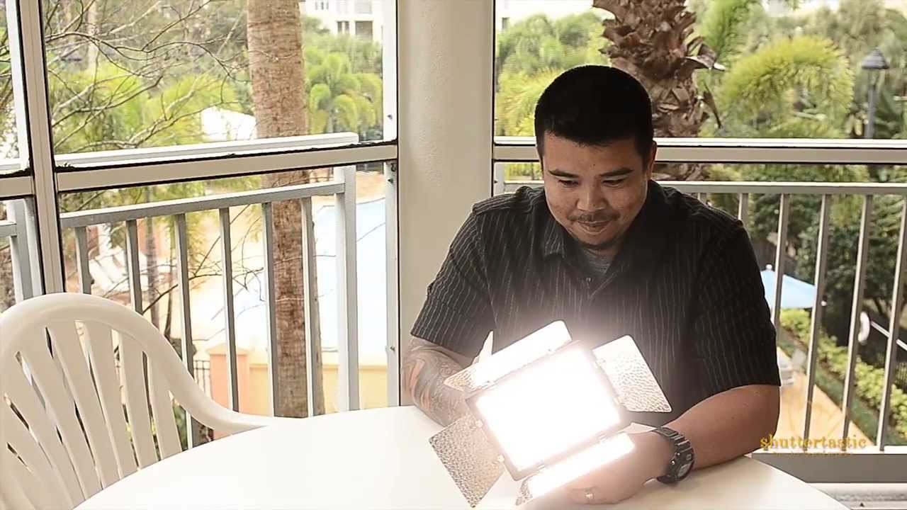 Накамерный свет светодиодный Yongnuo YN-300 II LED Уценка 20529