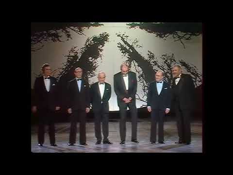 Die 6 Bassisten der Semperoper ("Showkolade" vom 11.11.1989) - Gunther Emmerlich und 5 Fachkollegen