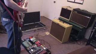 Video thumbnail for Fender Blues Deville 4x10 Demo by andy othling