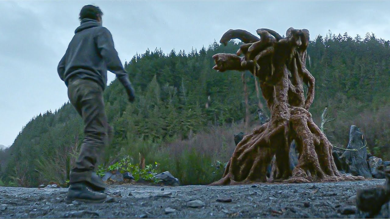 Adolescentes invadem uma casa assombrada e agora entidades malignas começam a persegui-los!