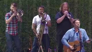 Sturgill Simpson – Keep It Between the Lines (Live at Farm Aid 2016)