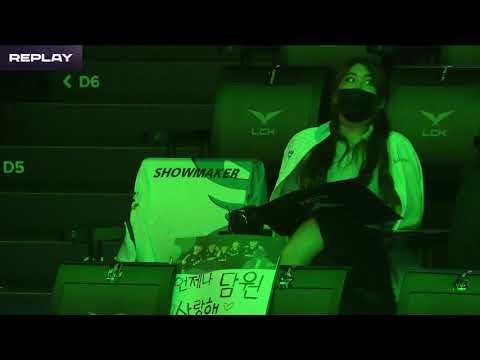 KOREAN GIRL REACTING TO 1v1 IN TOP LANE