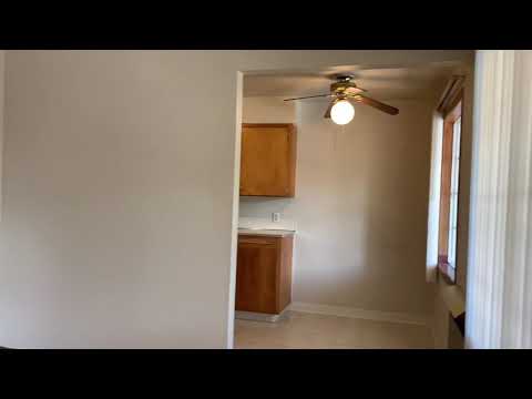 W1319 - Hudson's Bay Court - Video 2 of 2