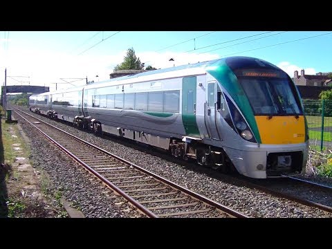 Irish Rail 22000 Class Intercity Train 22219 - Blackrock, Dublin