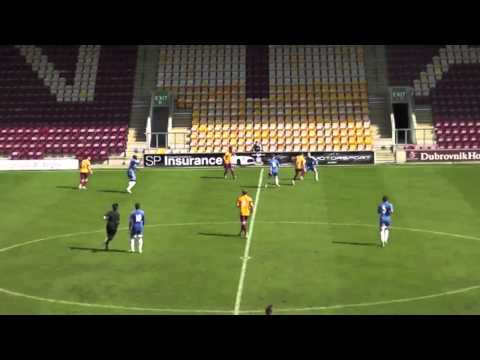 Adam McCabe (Bradford City U21's) vs. Hull City U21's Highlights
